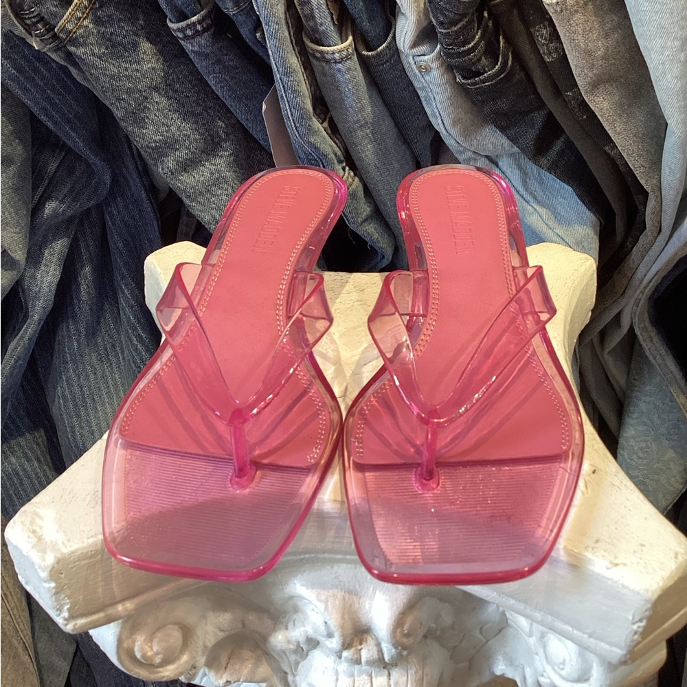 Tracie Y2K Jelly Thong Kitten Heel Sandal -  Pink